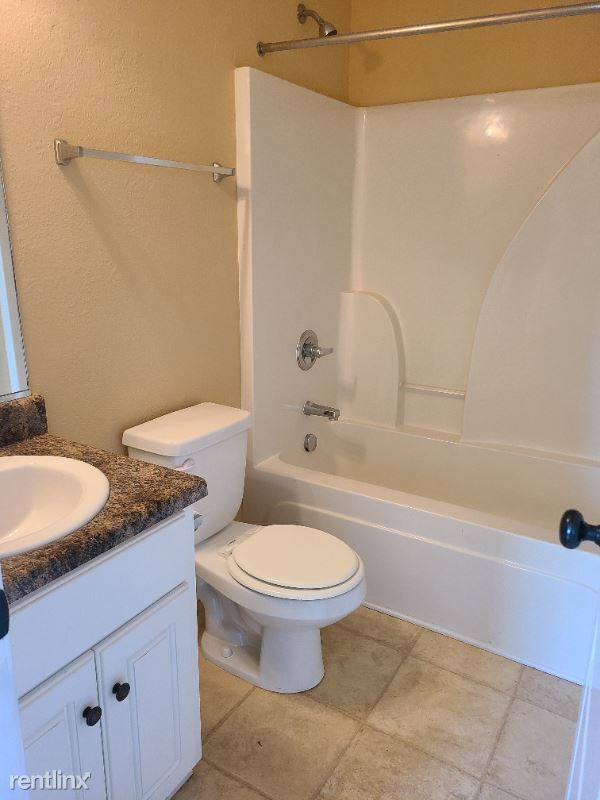 Foto del edificio - 2 br, 2 bath Townhome - 122 Village Run