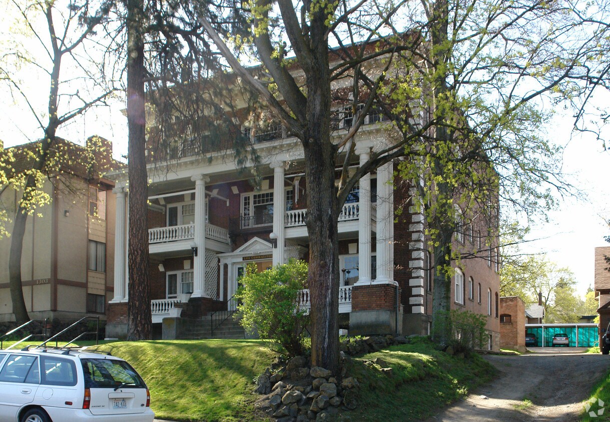 Primary Photo - 1311 W 6th Ave