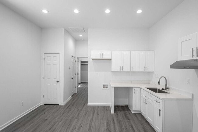 Foto del edificio - 214 S Park St