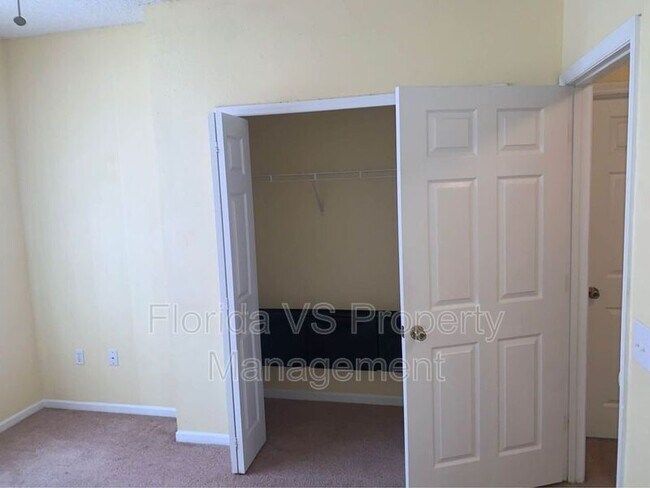 Building Photo - 13102 Mulberry Park Dr