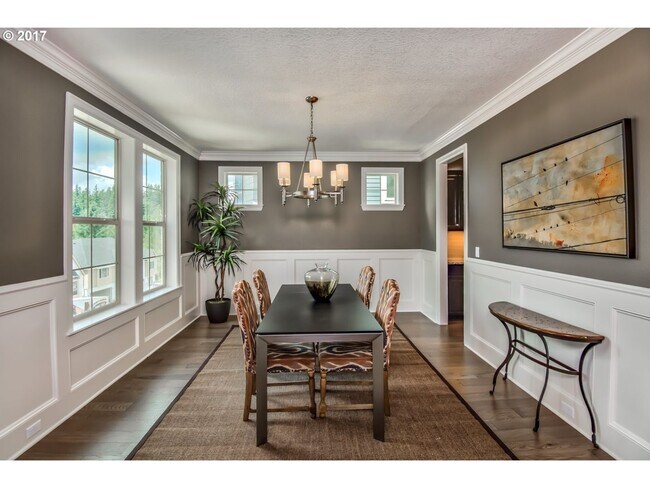 Foto del edificio - Beautiful 5 BD* 3 BA* Single Family Home L...