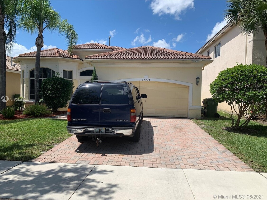 19353 SW 60th Ct, Southwest Ranches, FL 33332 House Rental in
