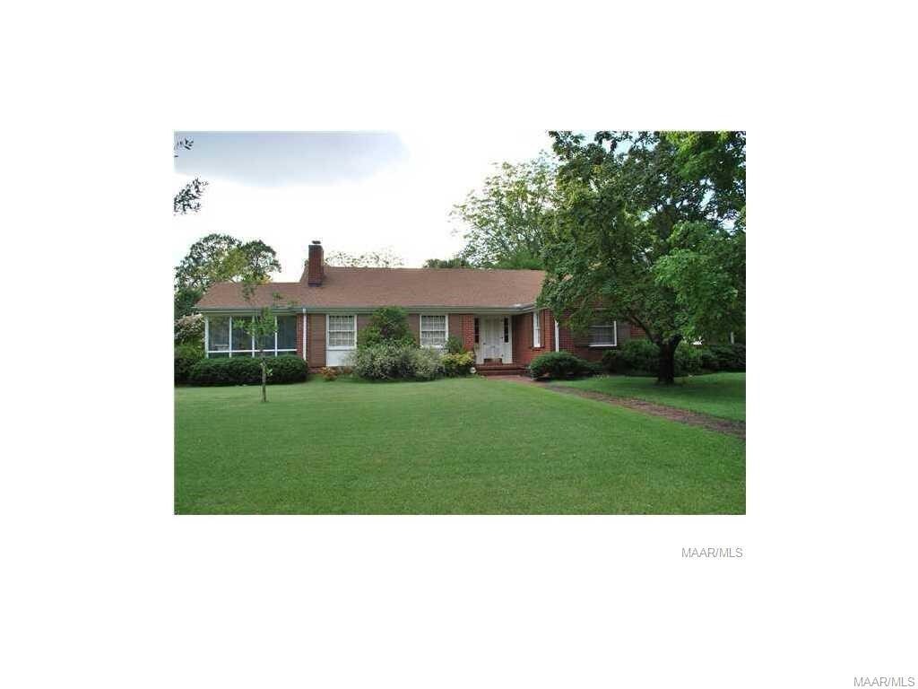 Primary Photo - 2638 Essex Pl