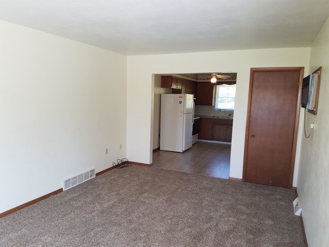 Building Photo - 1427 Starview Dr