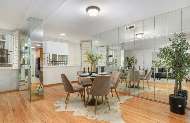 Foto del edificio - 540 Kelton Ave
