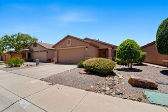 Building Photo - 42551 W Hillman Dr