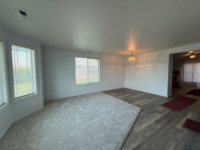 Building Photo - 4603 Messara Ln