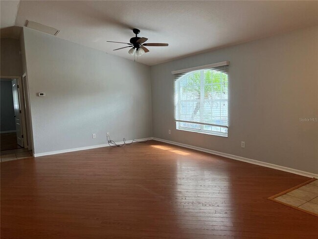Building Photo - 3375 Mayflower Terrace
