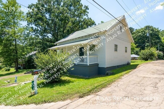 Building Photo - 189 Branch St
