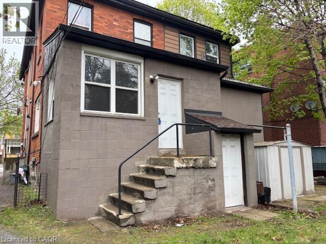 Photo du bâtiment - 69 Sherman Ave S