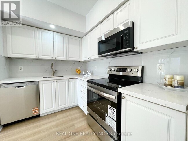 Building Photo - 25 Richgrove Dr