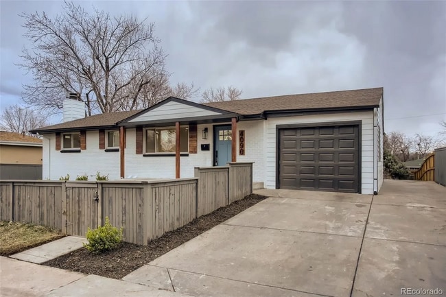 Photo - 4090 W Wagon Trail Dr House