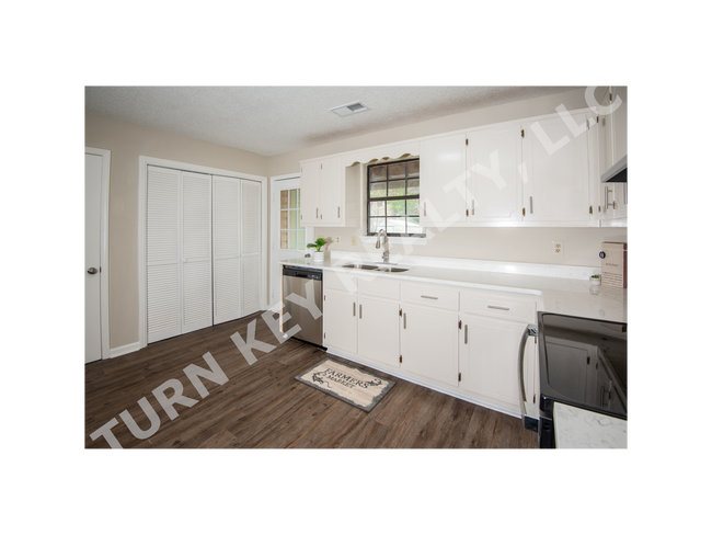 Foto del edificio - Townhouse for rent in Grayson Valley **ACC...