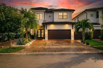 Building Photo - 8842 NW 161st Terrace