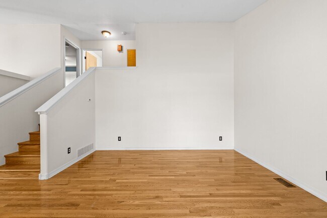 Foto del edificio - Liberty Lake 4 Bed 2 Bath Home that has been nicely updated