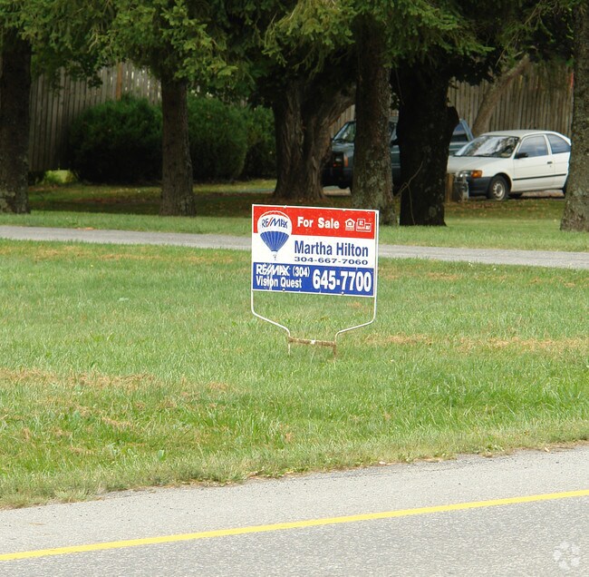 309 Seneca Trl, Ronceverte, WV 24970 Apartments in Ronceverte, WV