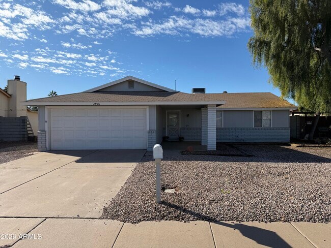 Foto del edificio - 2408 N Longmore St