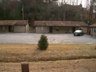 Primary Photo - 1713 Edgewater Rd