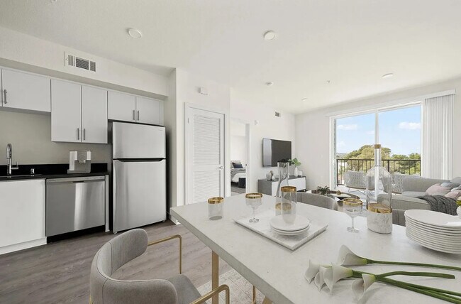 Foto del edificio - 3518 Chesapeake Ave.