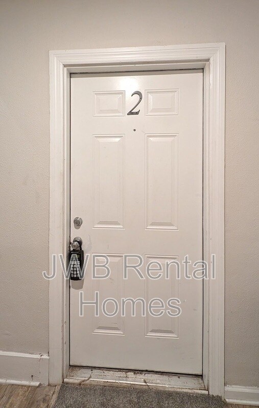 Foto del edificio - 2824 Fleming St