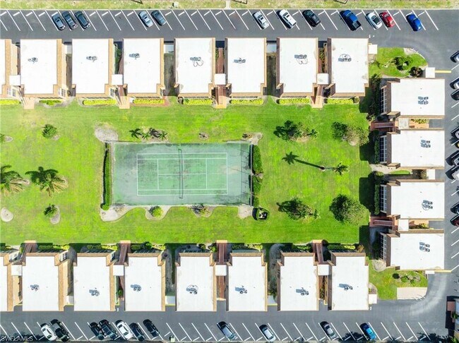 Foto del edificio - 1400 Pompei Ln