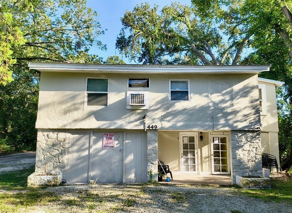 Foto principal - 321 S Adams St