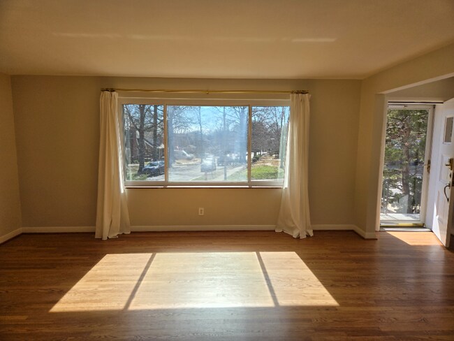 Foto del edificio - 7729 Brookline Terrace