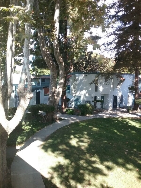 Building Photo - 1009 Murrieta Blvd