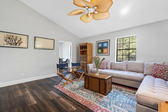 Building Photo - 1339 Gallop Dr