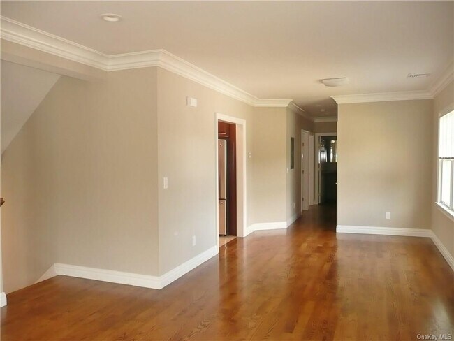 Building Photo - 52 Hudson Ave