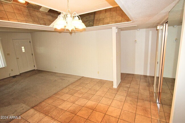 Building Photo - 1010 N Pueblo Dr