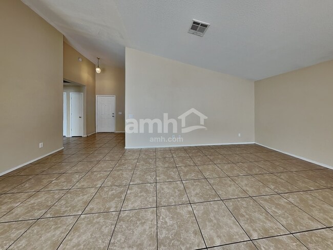 Building Photo - 2715 N 90th Ave