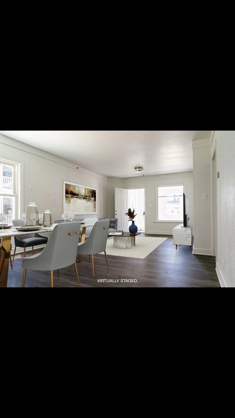 Wood floor throughout - 4701 21st Ave