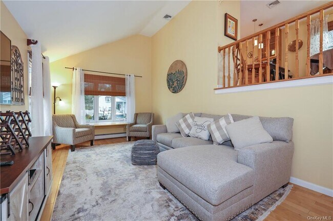 Foto del edificio - 45 Beekman Ave