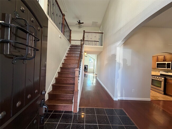 Building Photo - 4230 Geronimo Lake Dr