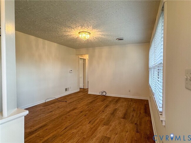 Foto del edificio - 3305 Luray St