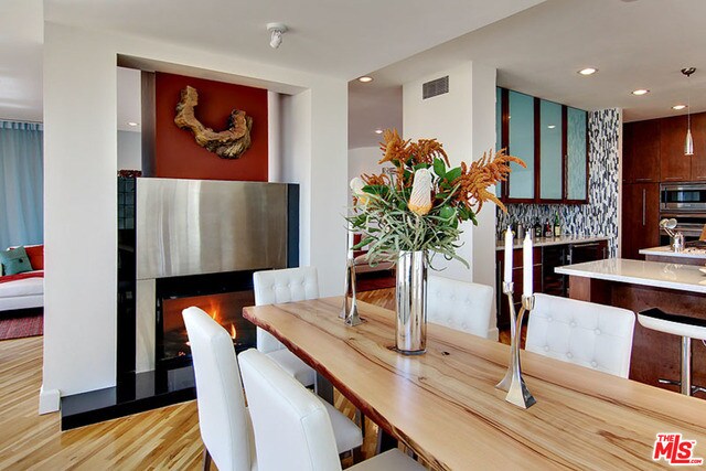 Foto del edificio - 3509 Ocean Front Walk