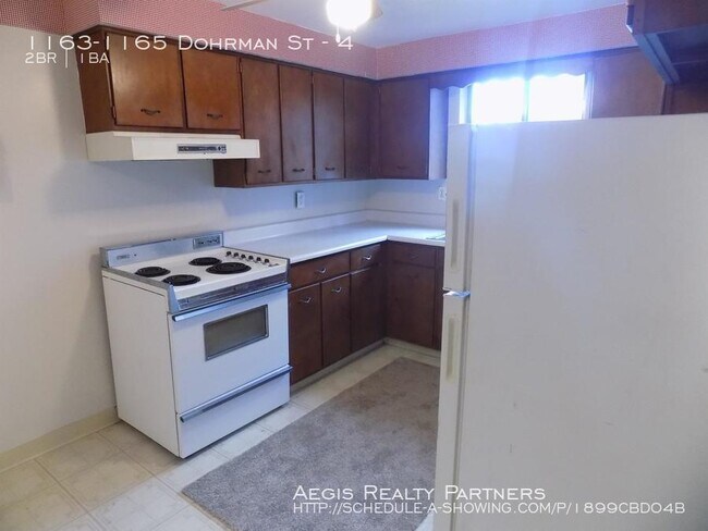 Foto del edificio - 1163-1165 Dohrman St