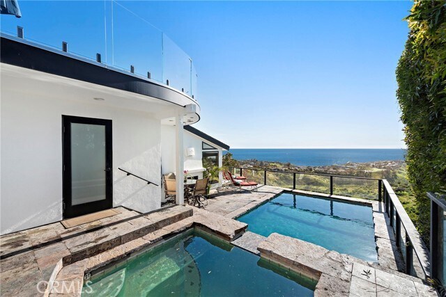 Foto del edificio - 3253 Alta Laguna Blvd