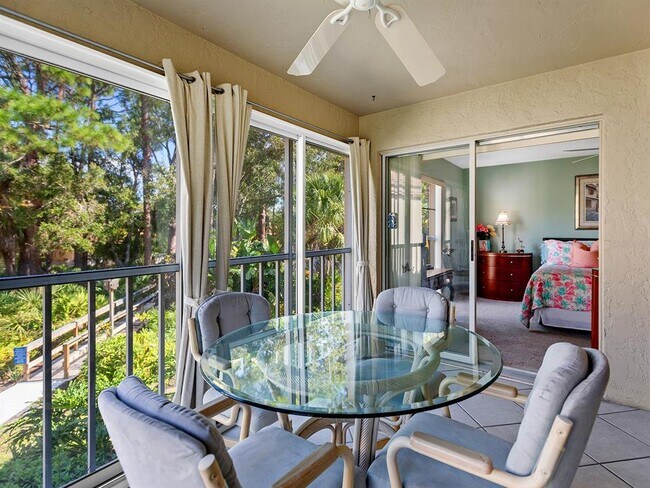 Foto del edificio - 4415 Longmeadow