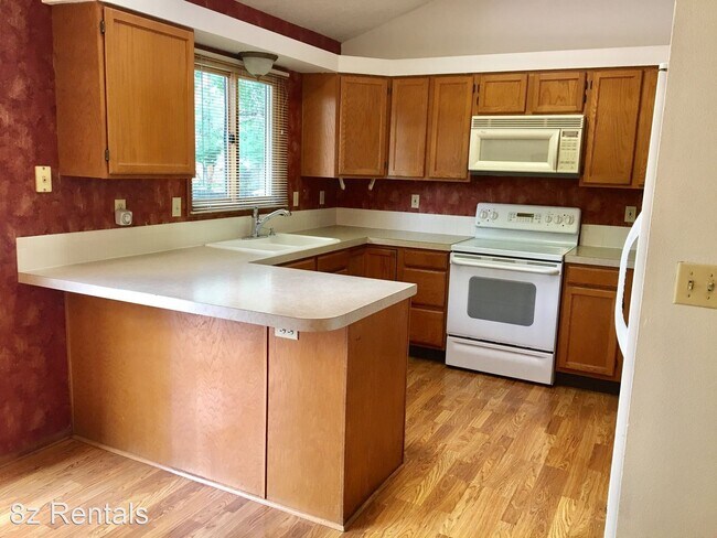 Foto del edificio - 4 br, 2 bath House - 1900 Hayward Place