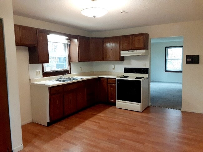 Building Photo - 1636 Berrien Ave