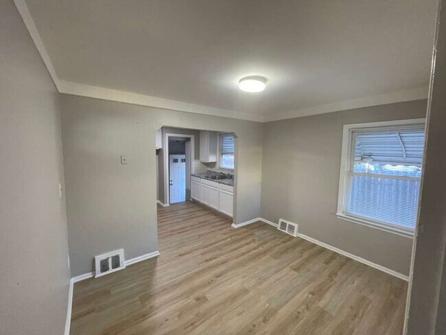 Foto del edificio - 20415 Goddard St