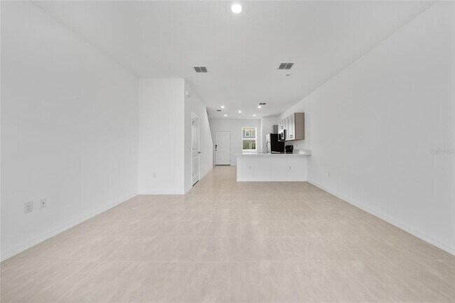 Building Photo - 2916 Skyline Lp