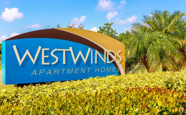 Foto del edificio - West Winds Apartments