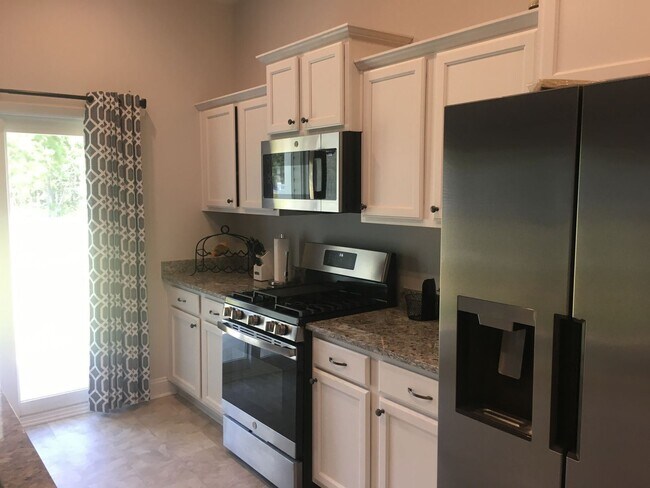 Foto del edificio - 3 br, 2 bath House - 3937 On Deck Circle