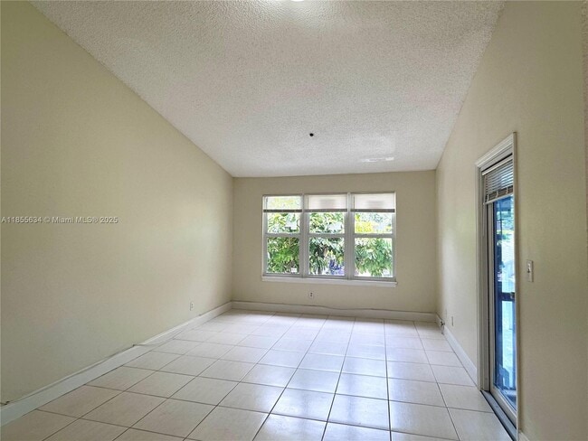 Foto del edificio - 2317 N Congress Ave