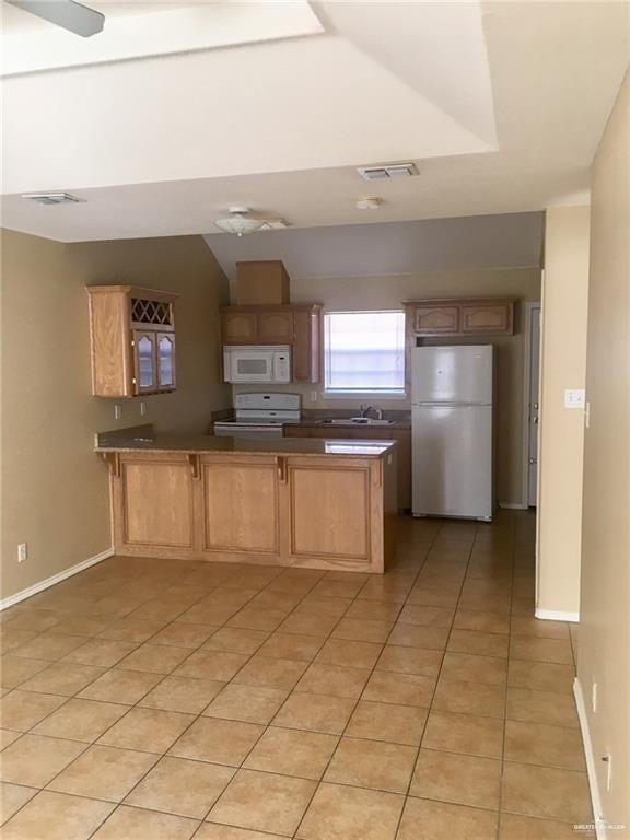Building Photo - 2503 Salvatierra Ave
