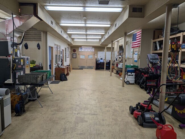 Foto del edificio - 1500 Wilson Ave