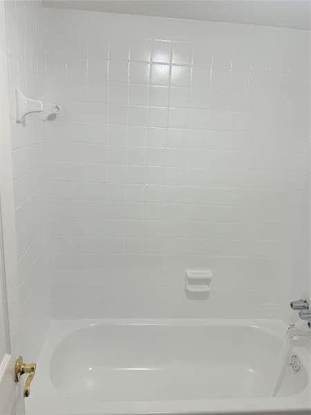 Building Photo - 4344 NW 9th Ave